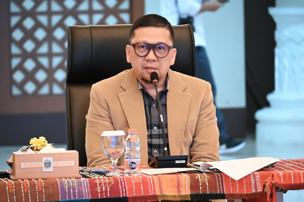 Ketua Komisi II DPR RI Ahmad Doli Kurnia saat memimpin Kunjungan Kerja Komisi II DPR RI ke Sumatera Utara, Senin (24/7/2023). Foto: Prima/Man.